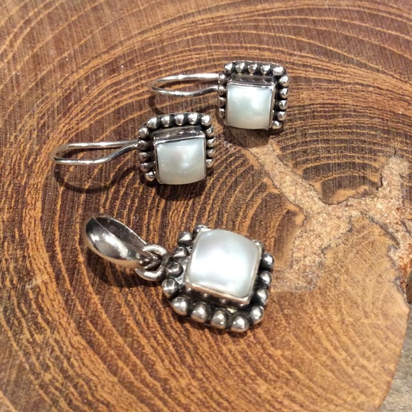 Silpada Button Frame Set - Picture 2 of 8